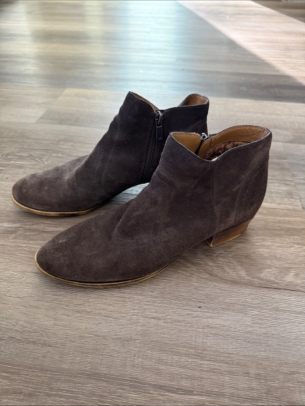Lucky Brand Brown Suede Ankle Booties - 10